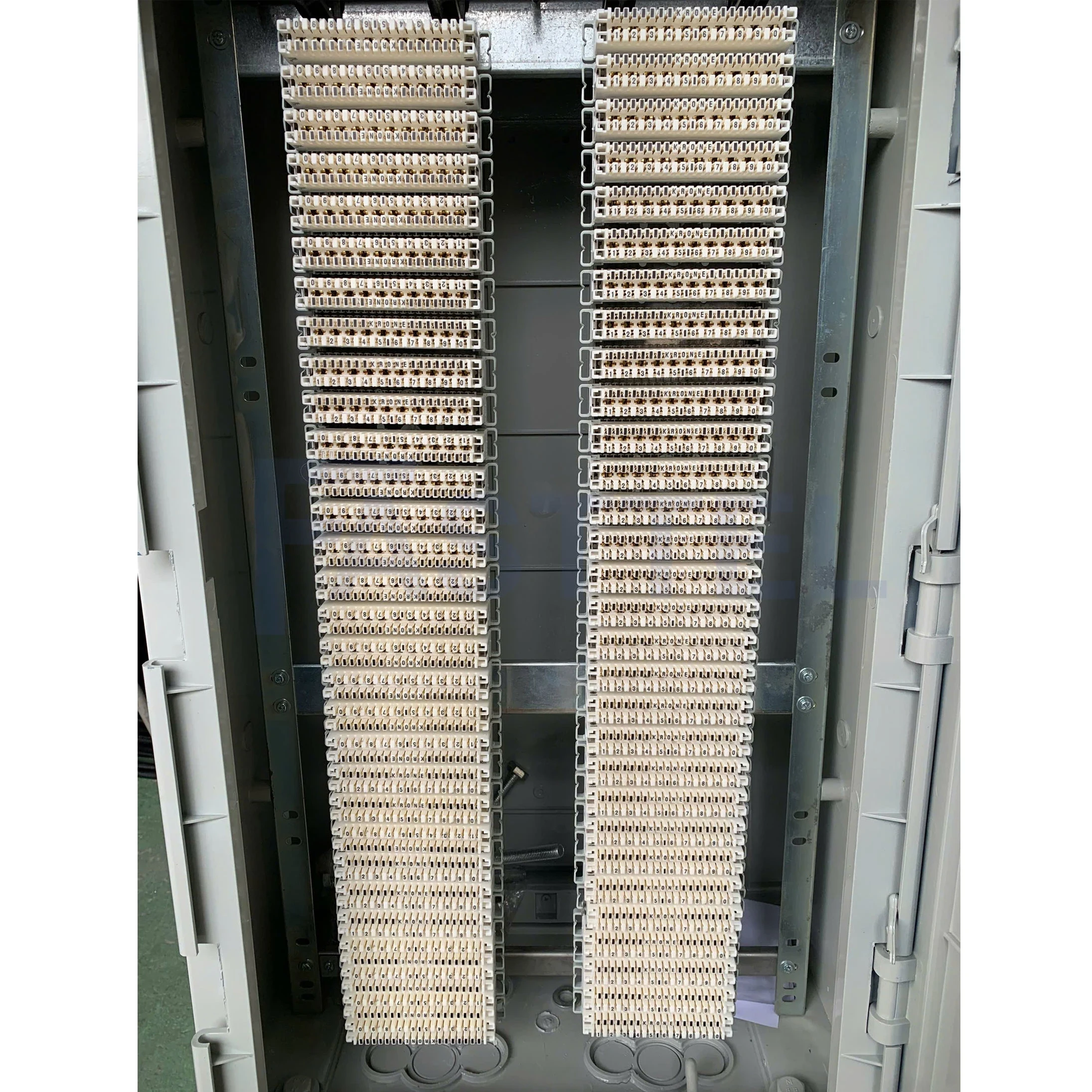 tu-thoai-mdf-500p.3-1747125348.webp