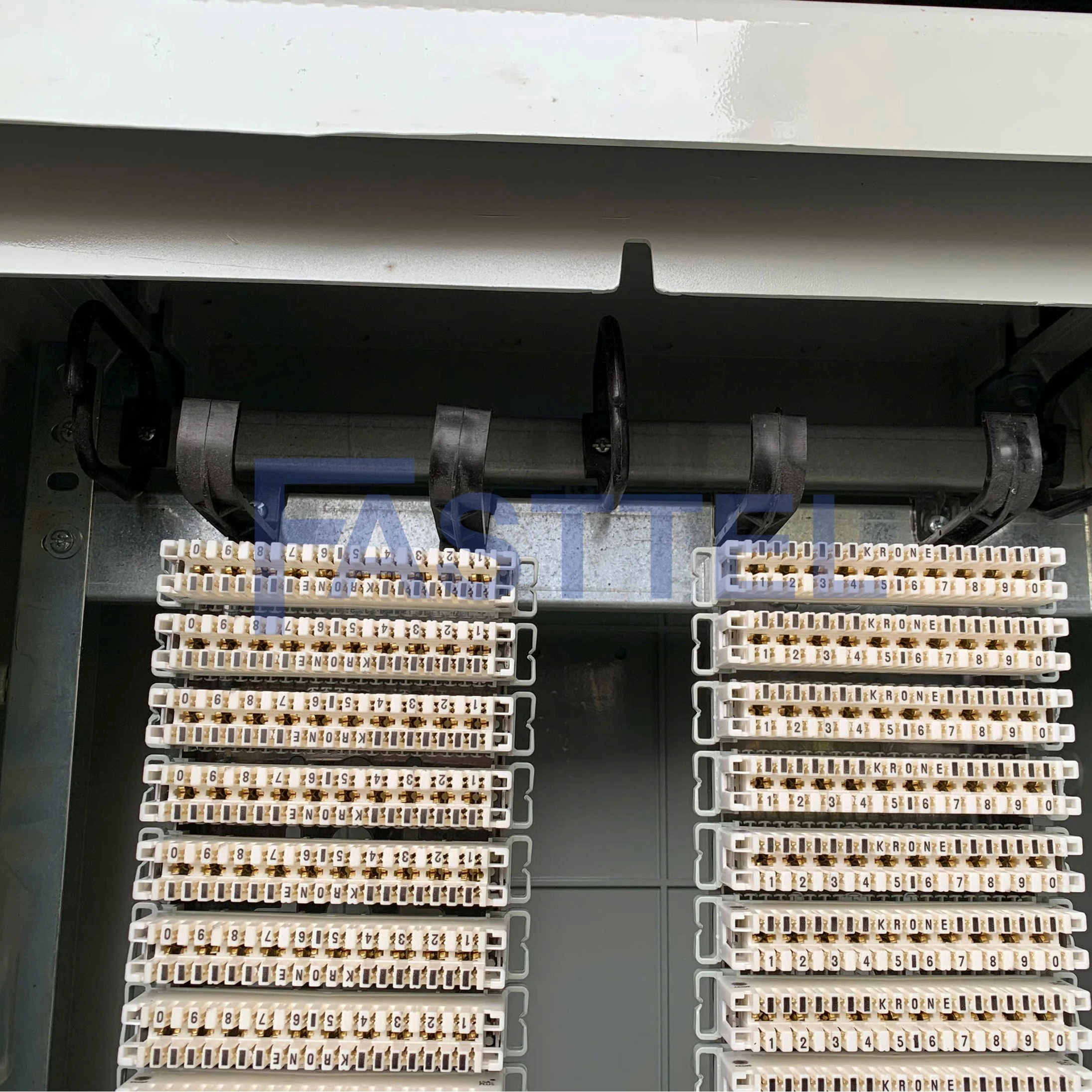 tu-thoai-mdf-500p.4-1747125350.webp