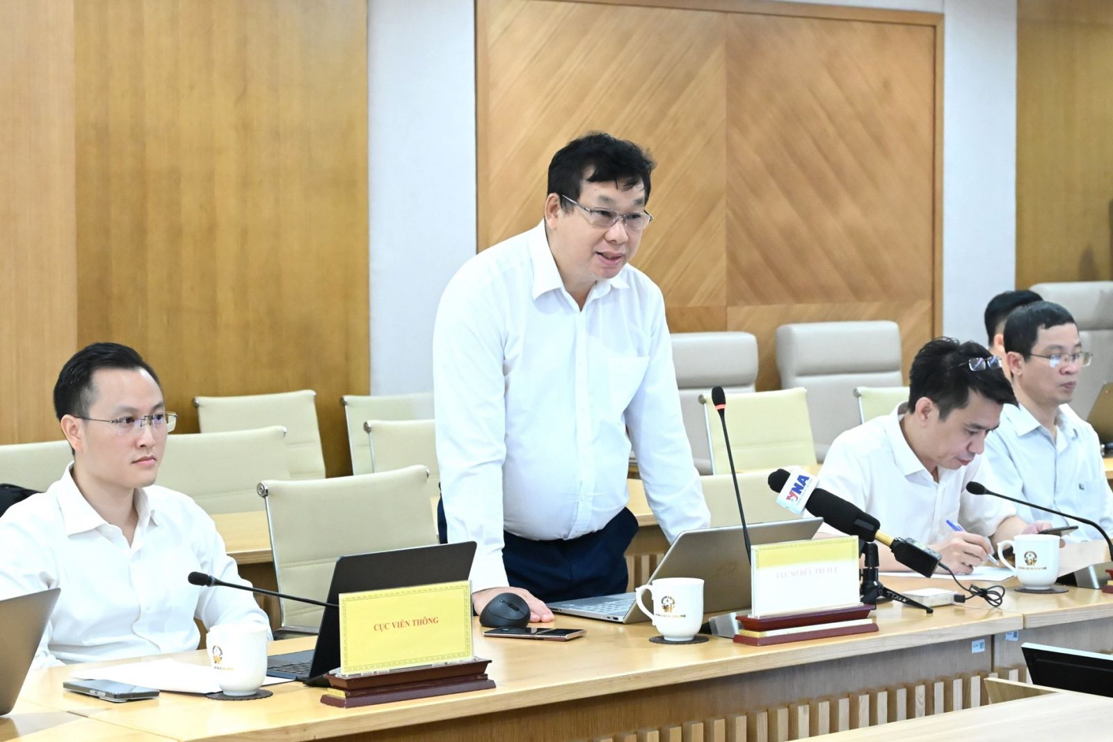 xử lý vi phạm